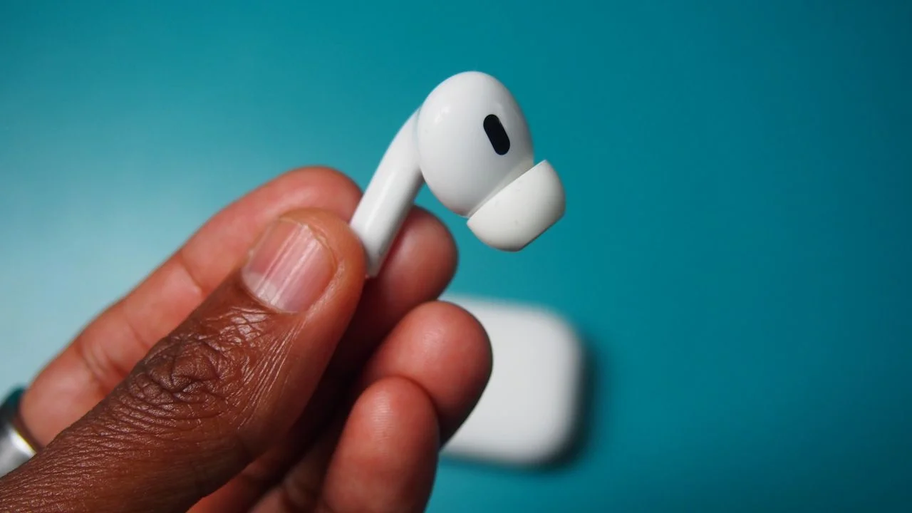 AirPods Pro 2 Now Function as FDA-Cleared Hearing Aids