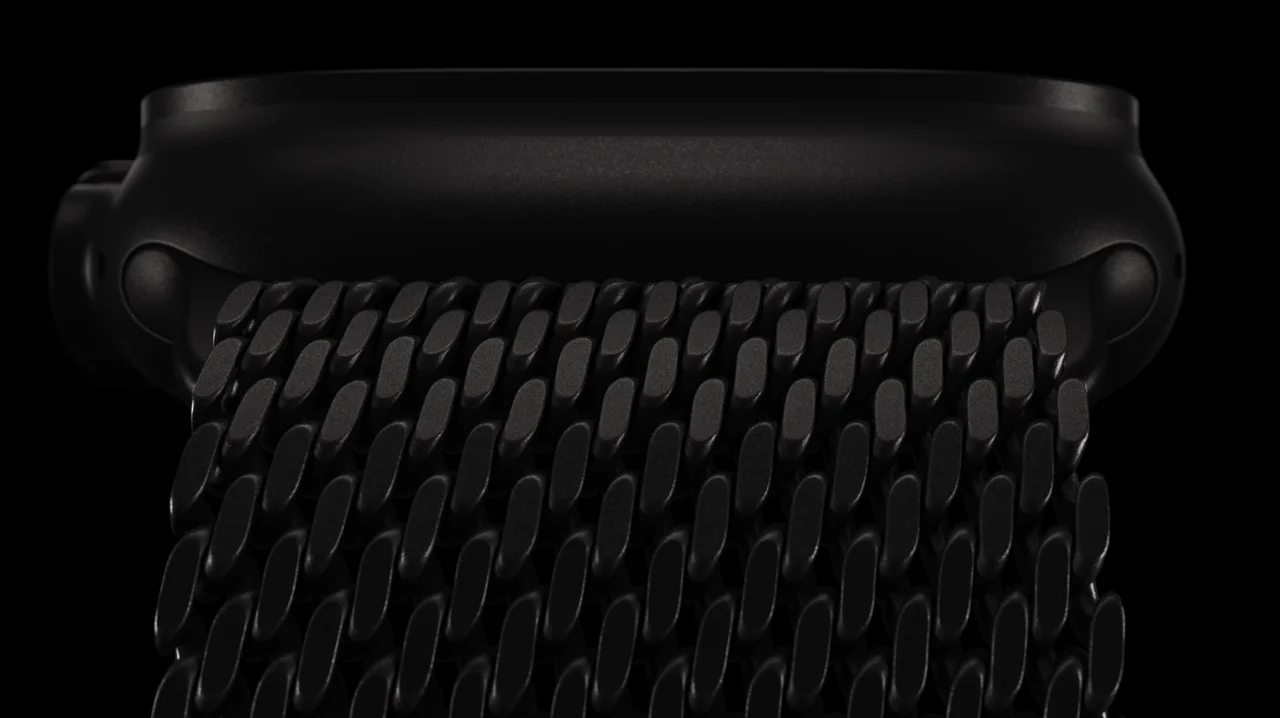 New Apple Watch Bands Easily Transition to Older Models