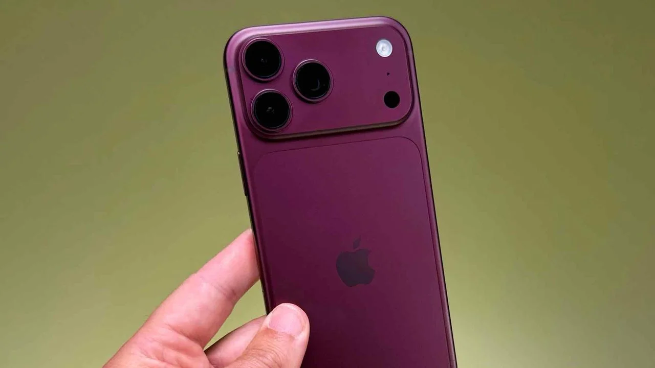Apple's iPhone 18 Pro Introduces Reference Image Mode to Authenticate Photography